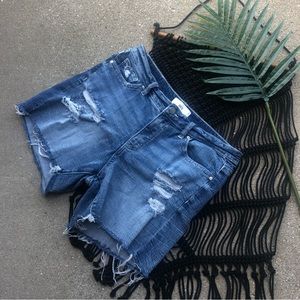 BKE Distressed Jean Shorts Size 30 - Gabby